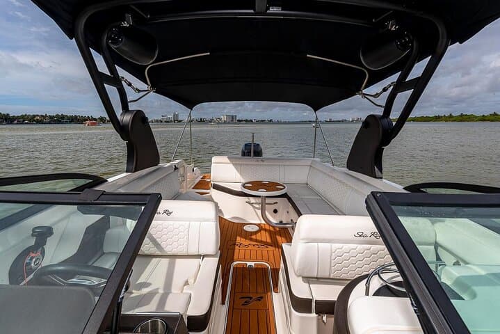 Private Miami Biscayne Bay Yacht Experience with Captain — Sandbar, Dolphins & Skyline photo 6