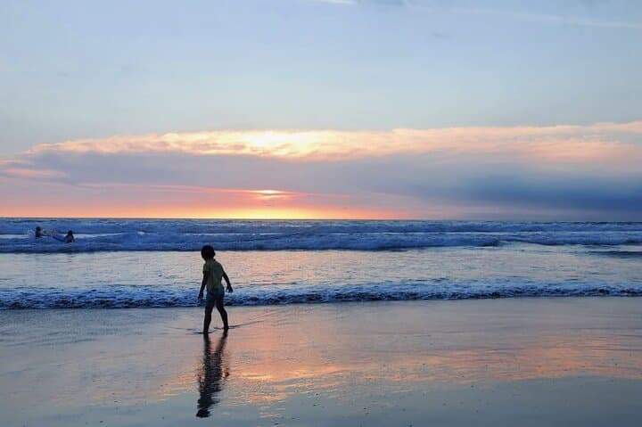 Full-Day Bali Beaches & Uluwatu Sunset: Melasti, Padang-Padang & Tanjung Benoa photo 1