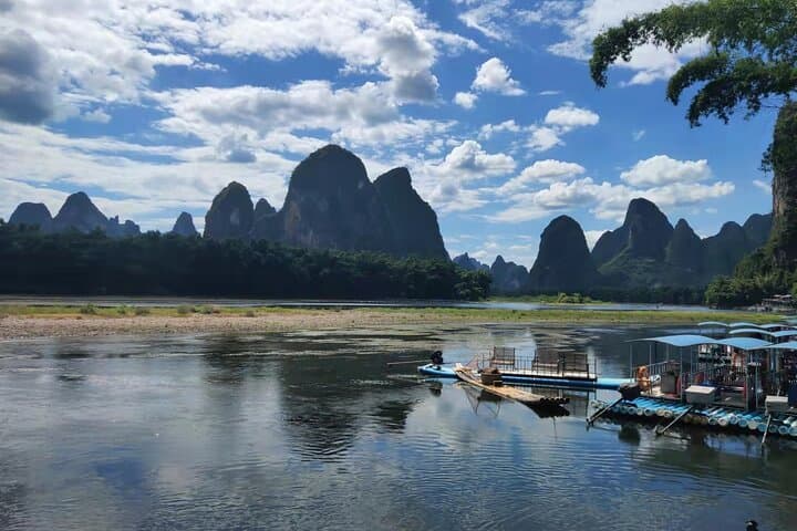 Li River Cruise & Yangshuo Ruyi Peak Cable Car: Full-Day Scenic Tour from Guilin photo 3