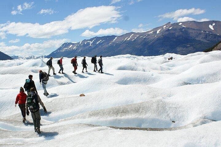 4-Day El Calafate Adventure: Perito Moreno Mini-Trek & Southern Glaciar Route photo 4