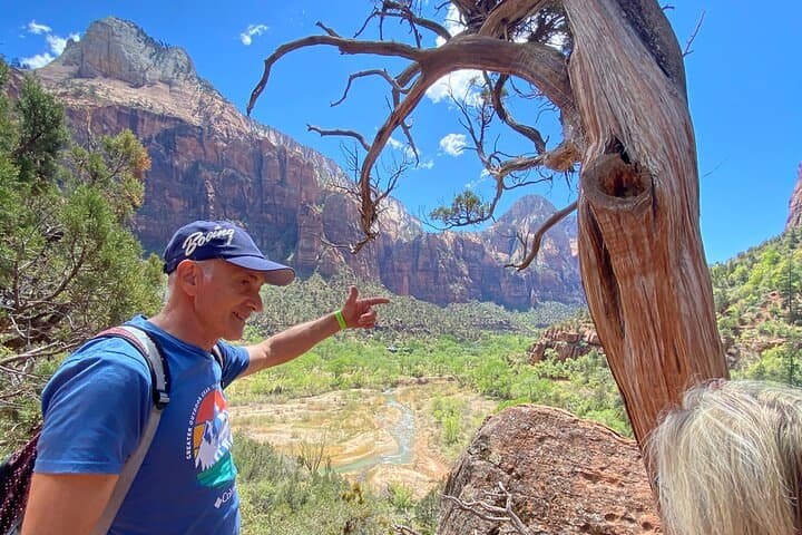 Private Guided Photography and Walking Tour in Zion National Park photo 5