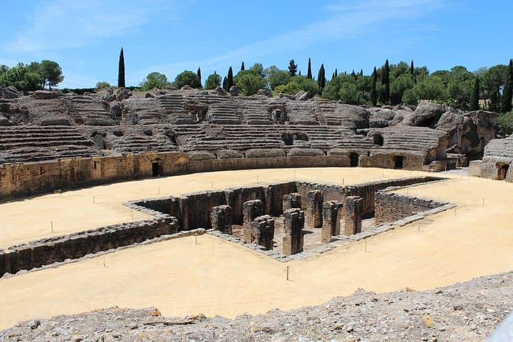 Itálica & the Game of Thrones Sites: Roman Ruins a 10-Minute Ride from Seville photo 1