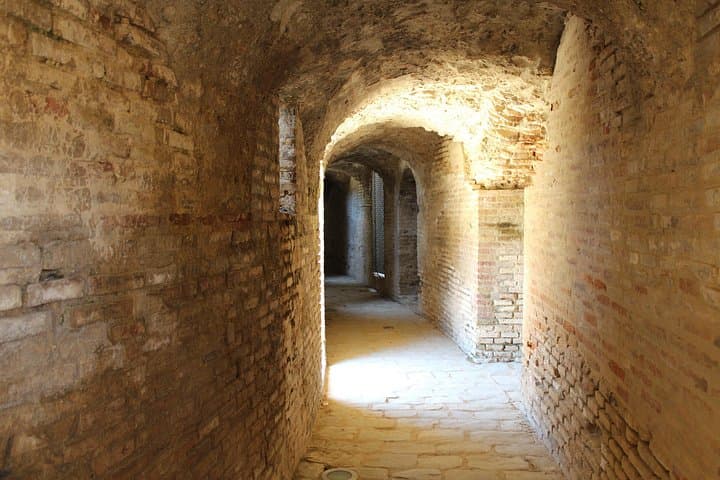 Itálica & the Game of Thrones Sites: Roman Ruins a 10-Minute Ride from Seville photo 4