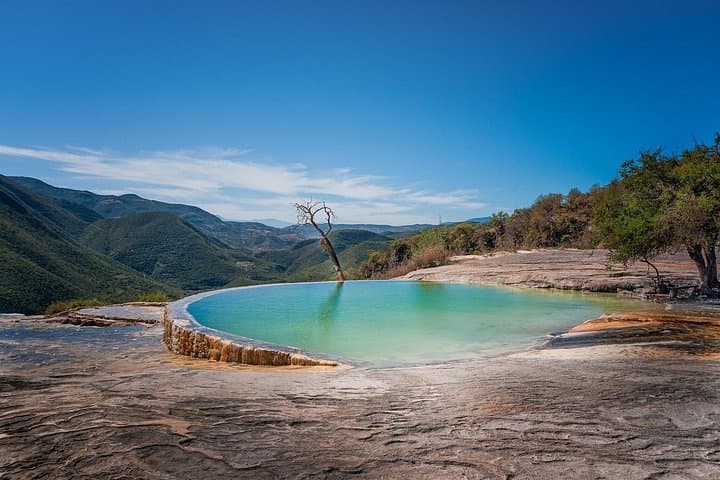 Hierve el Agua & Teotitlán del Valle: Full-Day Tour from Oaxaca to Petrified Waterfalls and Artisan Village