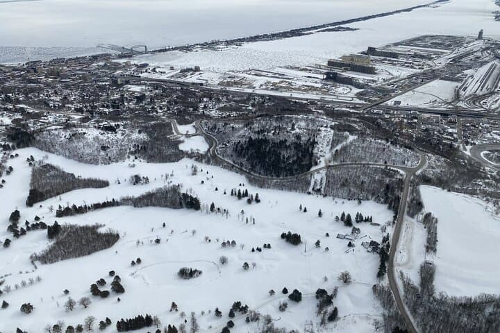 15-Mile Helicopter Tour Over Duluth & Superior: A Bird’s-Eye Harbor Experience photo 5