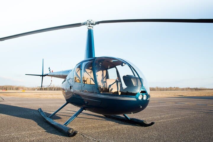 15-Mile Helicopter Tour Over Duluth & Superior: A Bird’s-Eye Harbor Experience photo 2