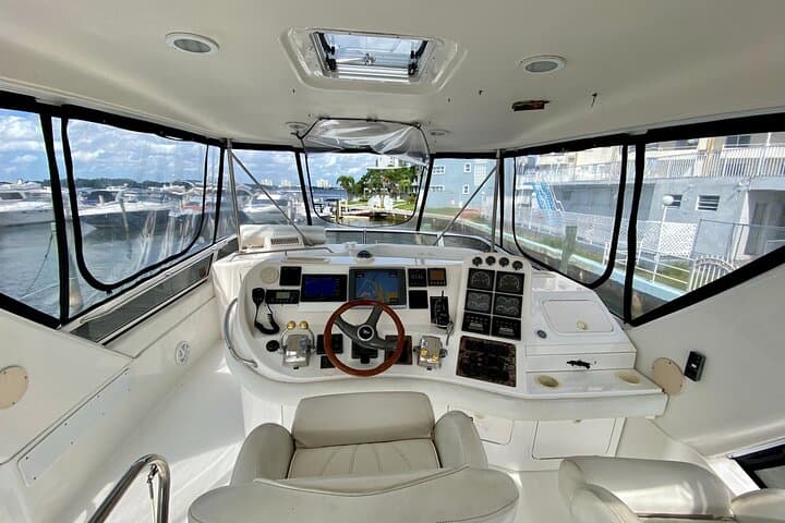 Private 52-Foot Yacht Charter on Biscayne Bay: Miami Beach Sandbars, Skylines & Dolphins photo 6
