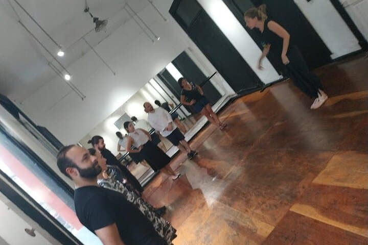 Beginner Tango Lesson with Mate in Buenos Aires — Learn to Lead and Follow photo 4