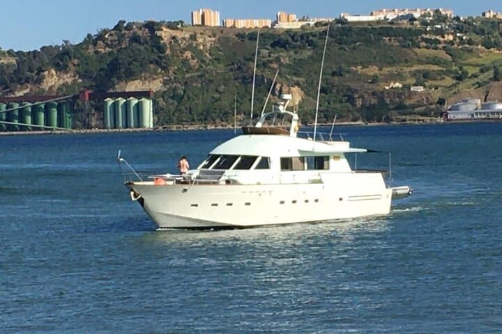 Sunset Yacht Cruise on Lisbon’s Tagus — VIP 2‑Hour Private Charter photo 5
