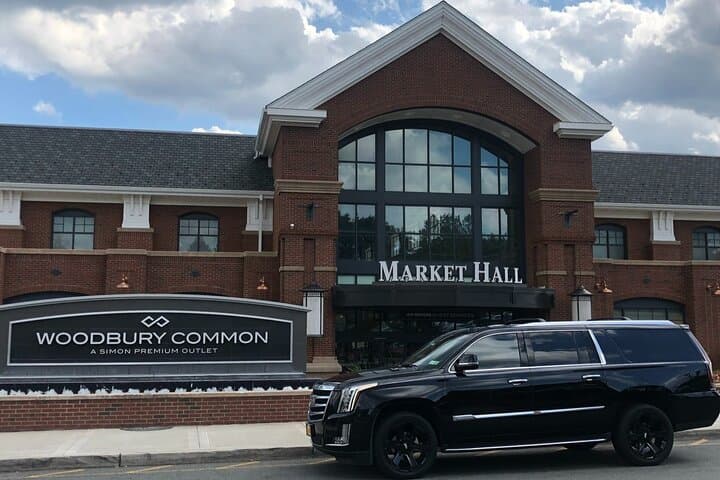 Limo Shopping Escape: NYC to Woodbury Common Premium Outlets