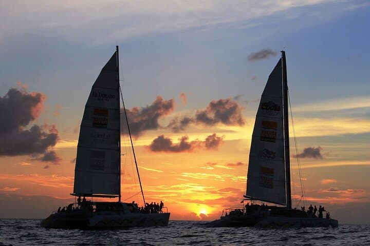 Bubbly Sunset Cruise on St. Maarten’s Golden Coast: Sunset Sail & Open Bar photo 1