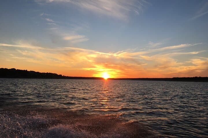 Sunset Yacht Charter on Lake Travis: Wellness Cruise & Blue Mind Experience photo 2
