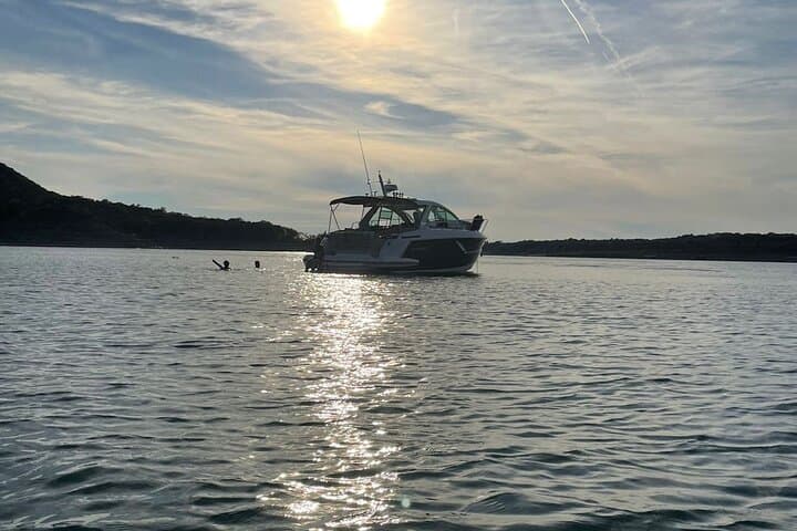 Sunset Yacht Charter on Lake Travis: Wellness Cruise & Blue Mind Experience photo 4
