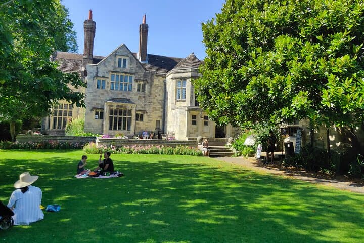 Explore Historical Lewes: Self-Guided Walking Tour