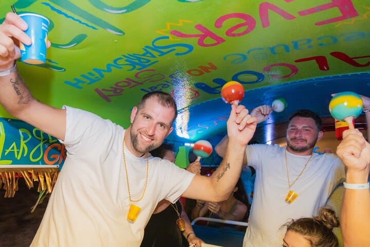 Aruba Sunset Pub Crawl on the Kukoo Party Bus photo 6