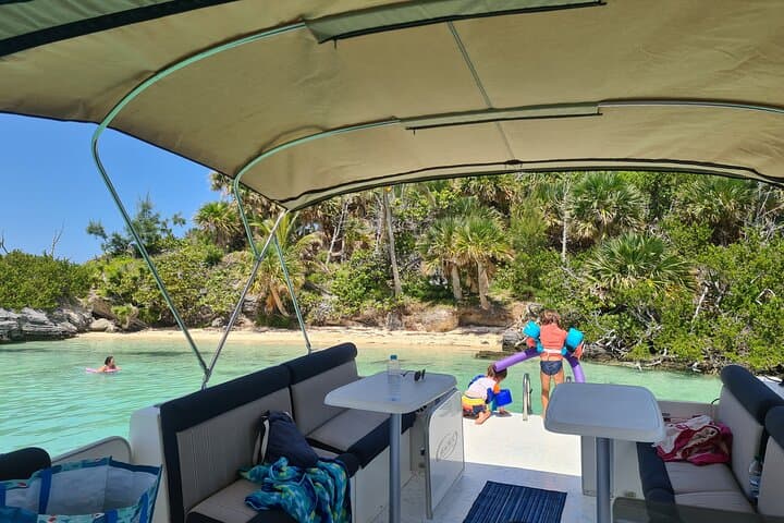 Bermuda Private Boat Charter: Snorkel, Cliff Jump & Wreck Dive from Dockyard photo 6
