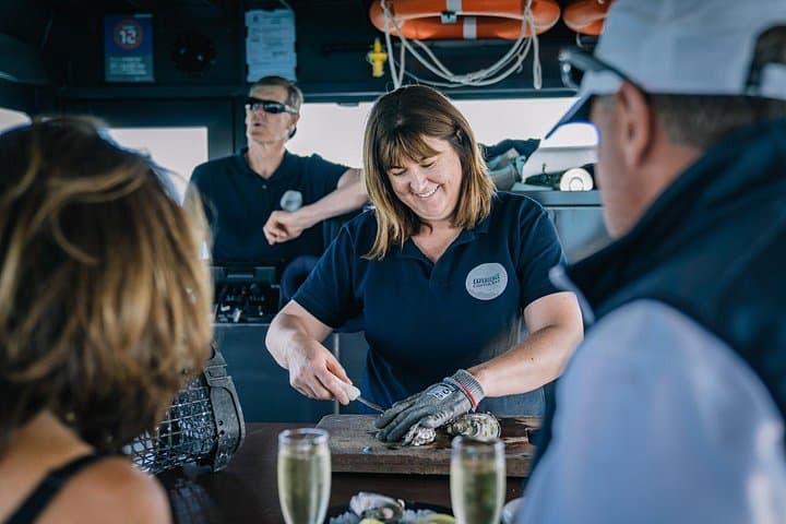 Coffin Bay Day Tour: Oyster Farm Cruise, National Park & Wine Tasting photo 4
