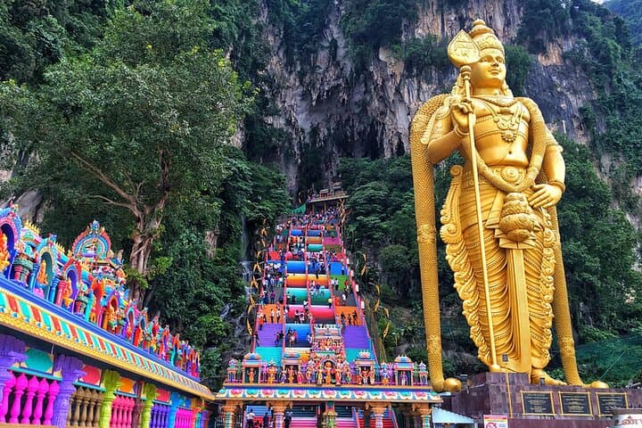 Batu Caves and Putrajaya Cruise from Port Klang: Full-Day Cultural & Scenic Excursion