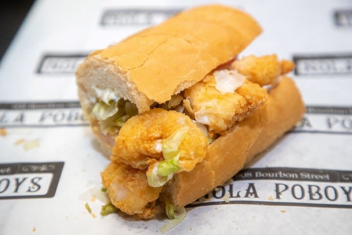 New Orleans Seafood and History Walking Tour in the French Quarter photo 1