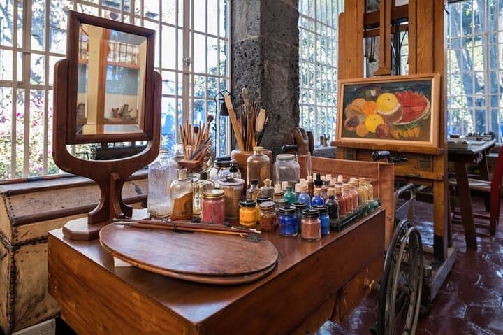 Inside Frida's Blue House: Private Tour of the Frida Kahlo Museum in Coyoacán photo 3