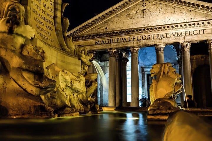Rome by Night Vespa Tour — Guided Evening Ride to Trevi, Trastevere & Aventine photo 2