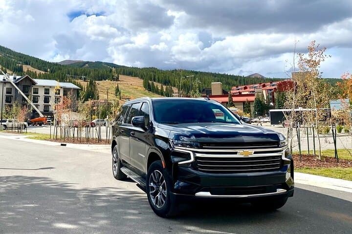 Denver Airport to Aspen Private Shuttle — DEN to Aspen/Snowmass Transfer