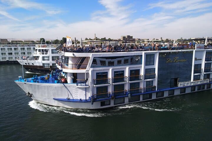 Luxury Nile Cruise: Cairo, Aswan & Luxor — 7 Days by Train and 5‑Star Ship photo 4