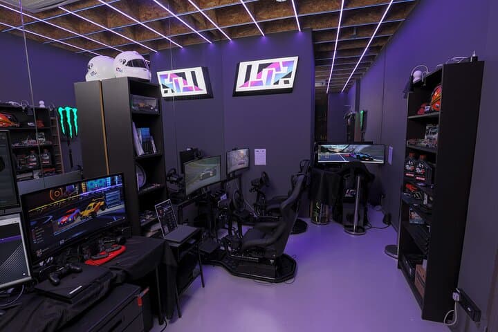 Legion of Racers Singapore: High-Precision Sim Racing Sessions with Fanatec & Logitech