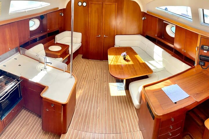 Sail the Valencian Coast: Half-Day Private Boat Trip from Valencia photo 2