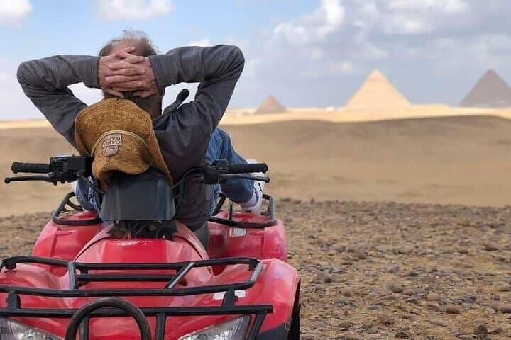 Giza Private Day Tour: Pyramids, Sphinx, Camel Ride, Quad Bike & Bazaar