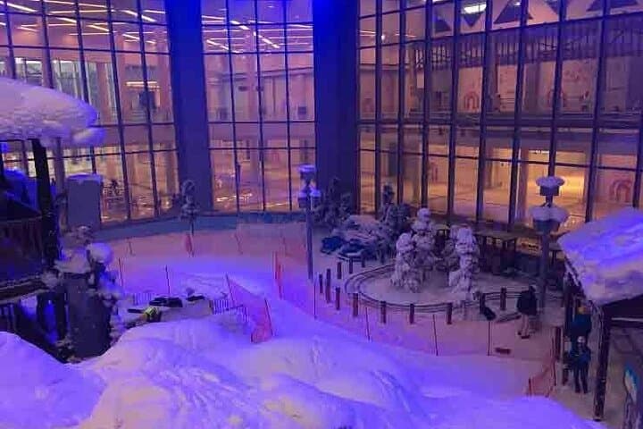 Ski Egypt Polar Express: Indoor Skiing at Mall of Egypt photo 5