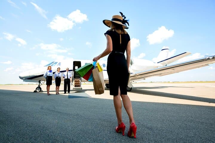 VIP Private Transfer Between Vienna, VA and Reagan National Airport