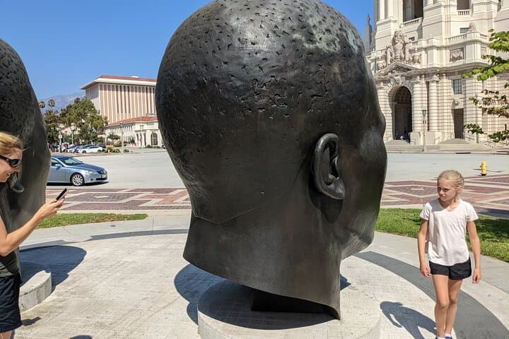 Old Pasadena Scavenger Hunt: Self-Guided Walking Game Through Historic Downtown photo 2