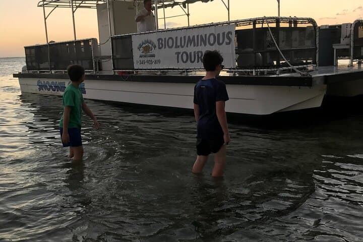 Grand Cayman Bioluminescent Bay Night Swim: Starfish Point Boat Tour photo 3