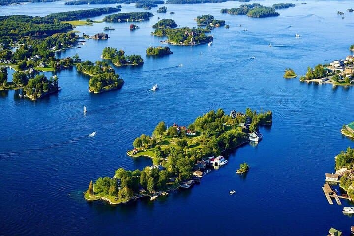 1000 Islands Sightseeing Cruise to Boldt Castle & Rock Island Lighthouse photo 2