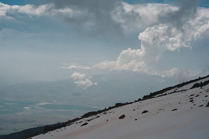 Trekking Mount Ararat: 7-Day Guided Summit to 5137m photo 4