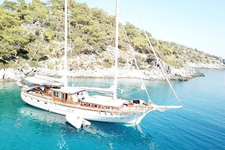 Bodrum VIP Private Gulet Tour — Private Gulet Cruise to Remote Bays & Snorkel photo 3