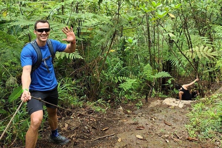 Full-Day Vara Blanca Hike to La Paz Waterfalls — Costa Rica photo 4