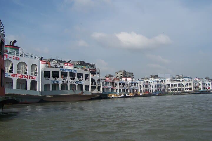 Private 2-Day Dhaka & Sonargaon Tour — Old Dhaka Walks, Lalbagh Fort & Meghna River Cruise photo 2