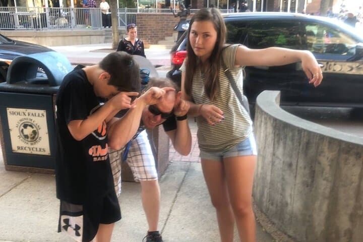 Newport News Scavenger Hunt: App-Led City Adventure with Remote Host photo 3