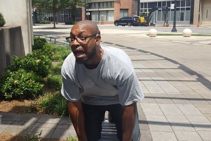 Newport News Scavenger Hunt: App-Led City Adventure with Remote Host