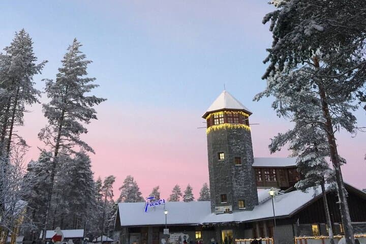 Ranua Wildlife Park Tour from Rovaniemi — Small-Group Arctic Zoo Experience photo 5