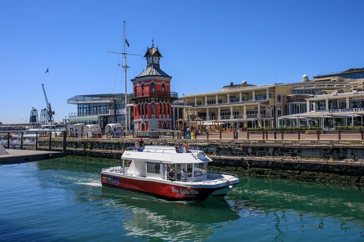 Cape Town 30-Minute Harbour Boat Cruise at the V&A Waterfront photo 3