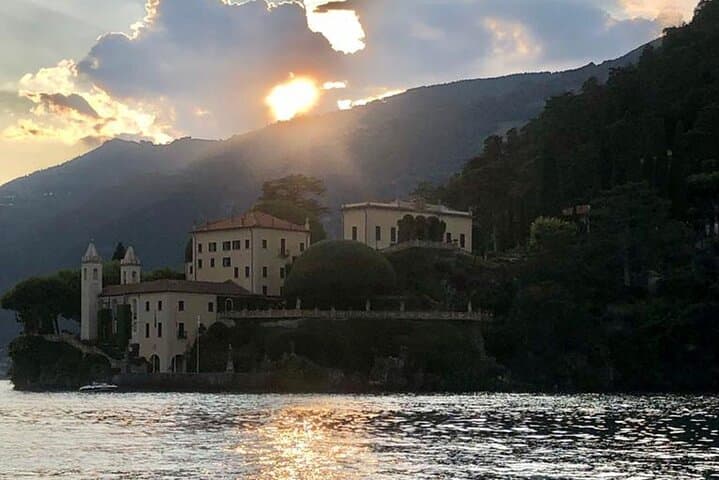 Sunset Kayak Along Lake Como's Villa-Studded Shoreline photo 6