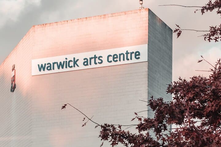 Warwick Hidden Gems Tour & Big Britain Quiz — Self-Guided 1-Day Pass photo 5