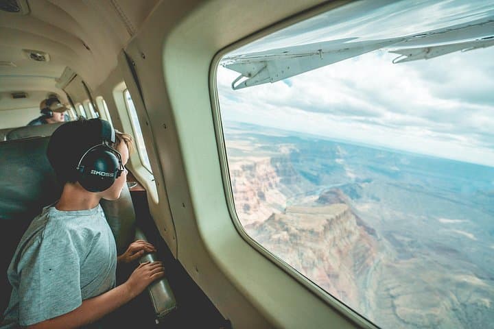 Grand Canyon South Rim Flight and Hummer Rim Tour from Phoenix photo 1