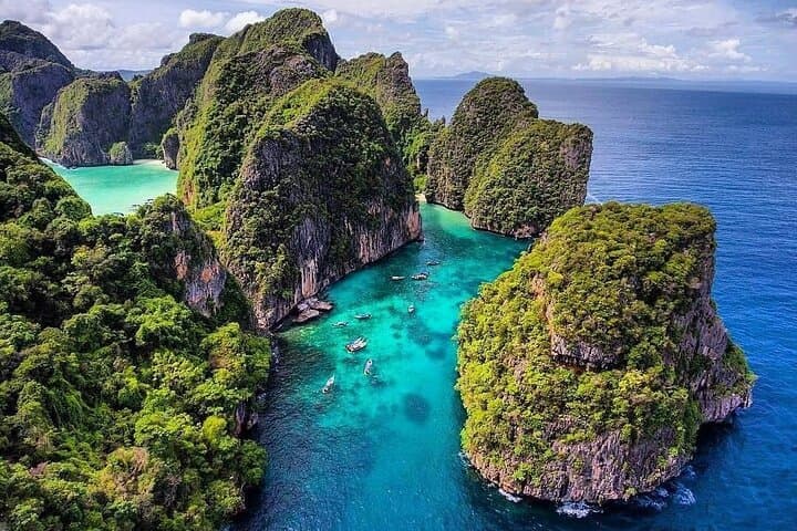 Private Phi Phi & Bamboo Islands Speedboat Snorkeling Tour from Phuket photo 3
