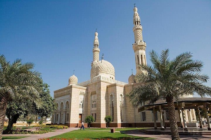 Half-Day Dubai Highlights: Burj Khalifa, Palm Jumeirah & Gold Souk Private Tour photo 4