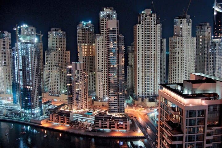Dinner and 124th-Floor Views at Burj Khalifa — Dubai’s Sky-High Evening Experience photo 2