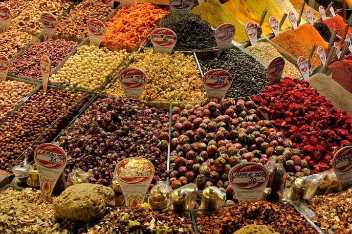 Istanbul Highlights: Sultanahmet Walking Tour & 90-Minute Bosphorus Cruise photo 6